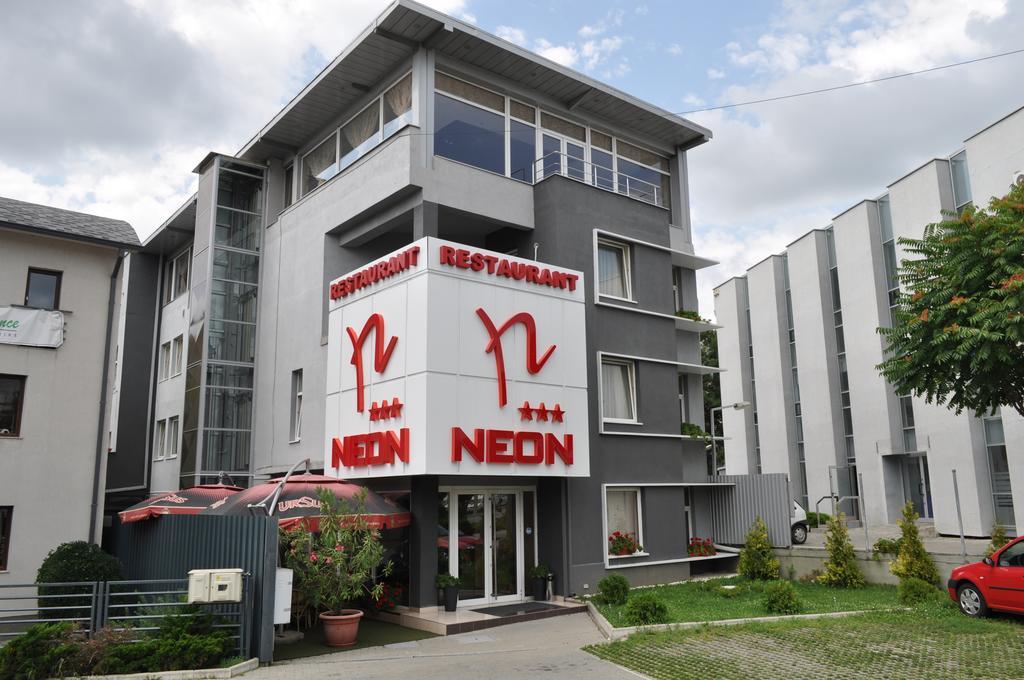 Hotel Neon Timişoara Eksteriør billede
