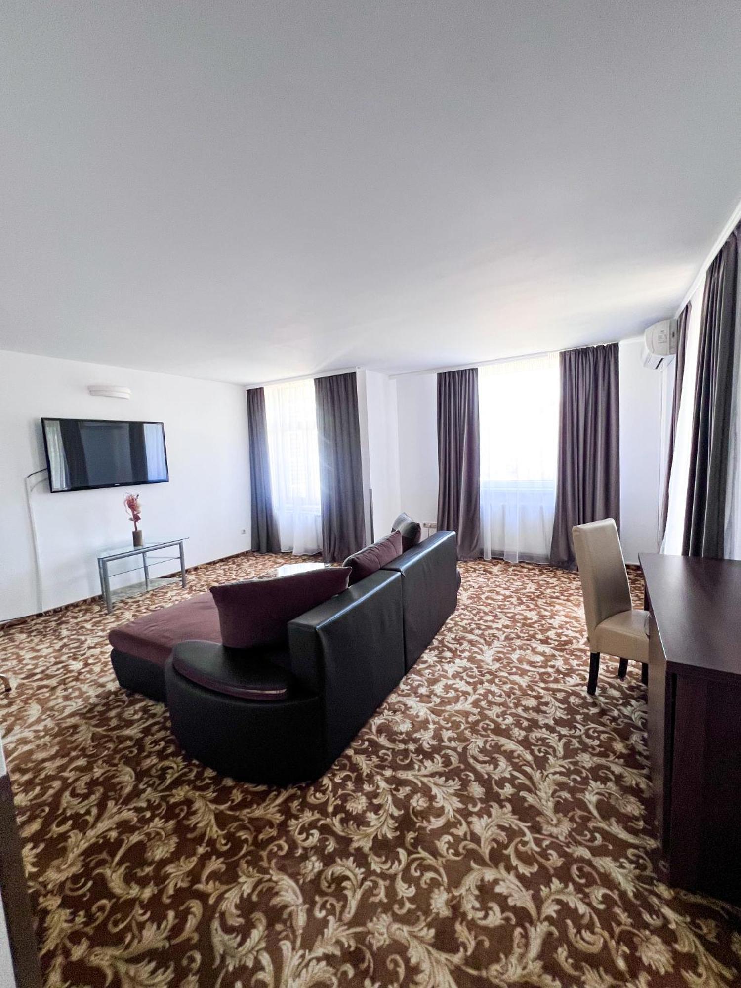 Hotel Neon Timişoara Eksteriør billede